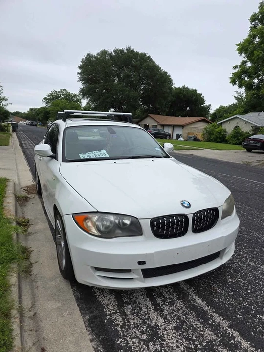 2011 BMW E81/E82/E88 1 Series - Image 3 of 9