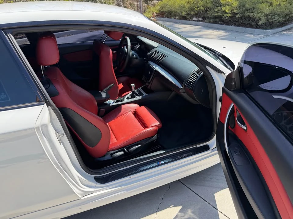 2011 BMW E81/E82/E88 1 Series - Image 8 of 15