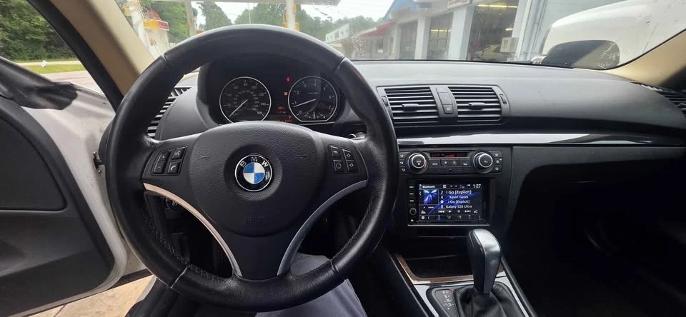 2011 BMW E81/E82/E88 1 Series - Image 8 of 10