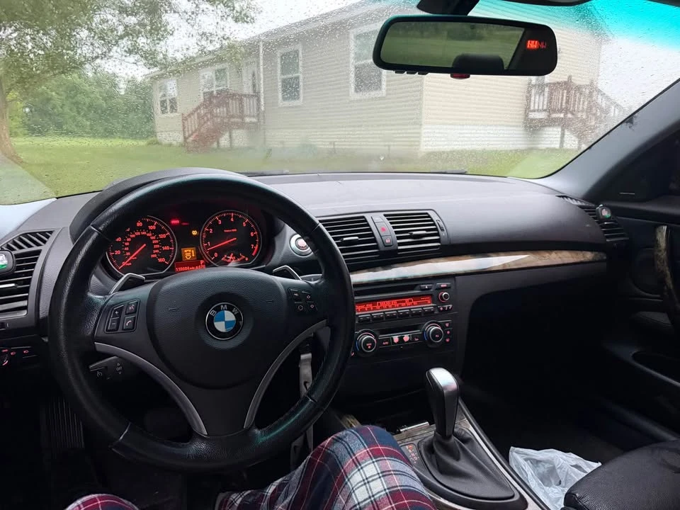 2011 BMW E81/E82/E88 1 Series - Image 7 of 8