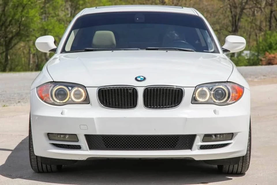 2011 BMW E81/E82/E88 1 Series - Image 2 of 13