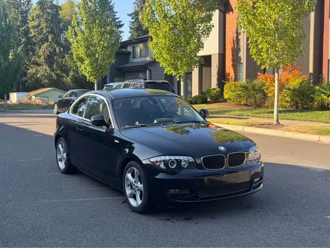 2011 BMW 128i Coupe 2D