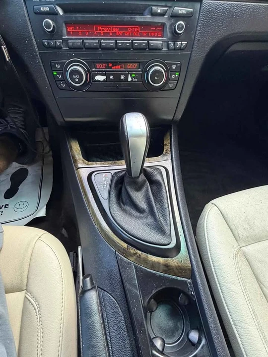 2011 BMW E81/E82/E88 1 Series - Image 10 of 18