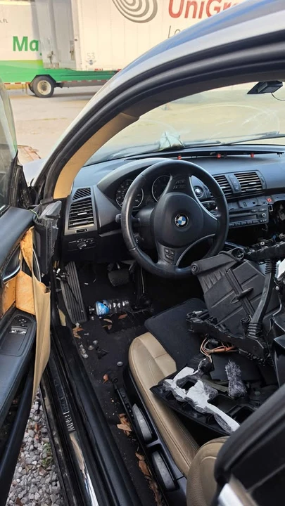 2011 BMW E81/E82/E88 1 Series - Image 5 of 20
