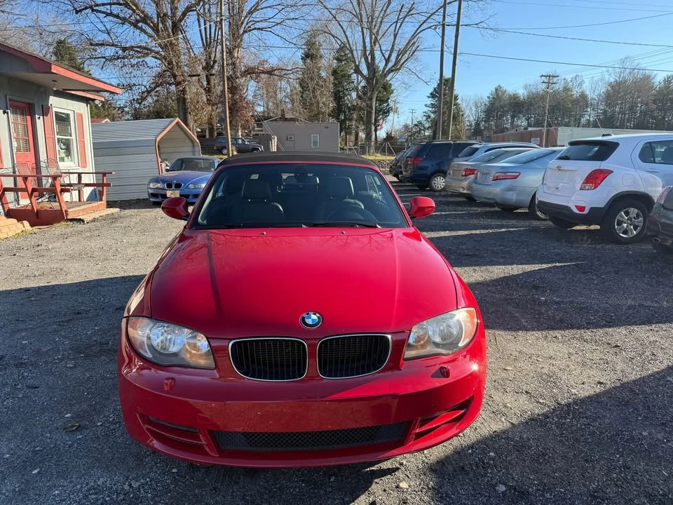 2011 BMW E81/E82/E88 1 Series - Image 2 of 10