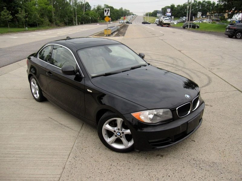 2011 BMW E81/E82/E88 1 Series - Image 2 of 12