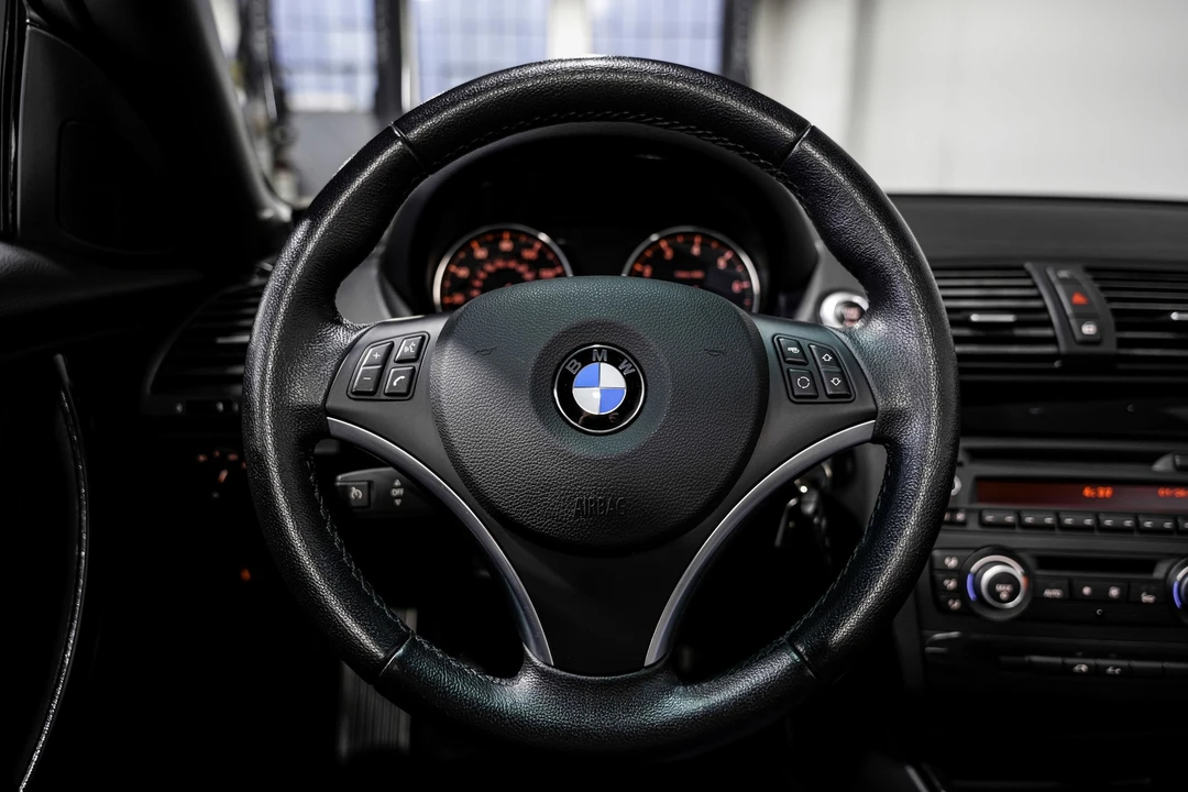2011 BMW E81/E82/E88 1 Series - Image 10 of 12