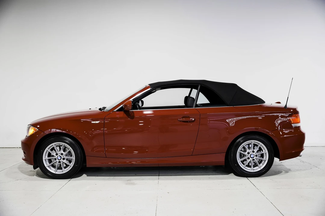 2011 BMW E81/E82/E88 1 Series - Image 7 of 12