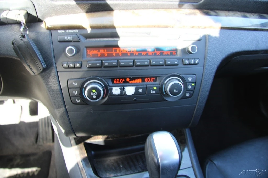2011 BMW E81/E82/E88 1 Series - Image 17 of 21