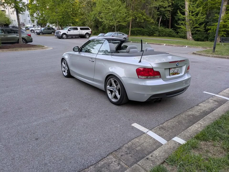 2011 BMW E82 135i & 135is - Image 9 of 20