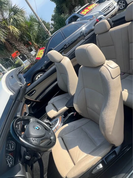 2011 BMW E81/E82/E88 1 Series - Image 11 of 20