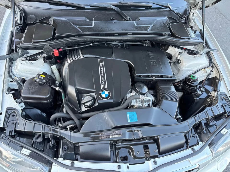 2011 BMW E82 135i & 135is - Image 17 of 19