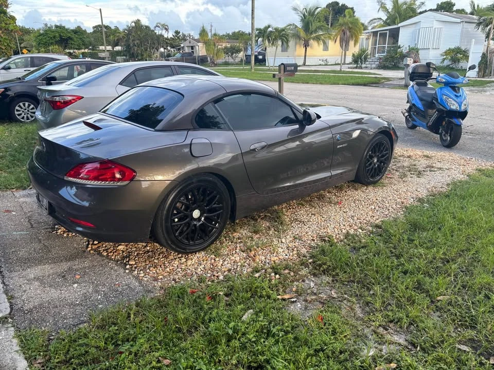 2011 BMW E82 135i & 135is - Image 2 of 7