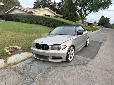 2011 BMW 1 Series 135i Convertible 2D