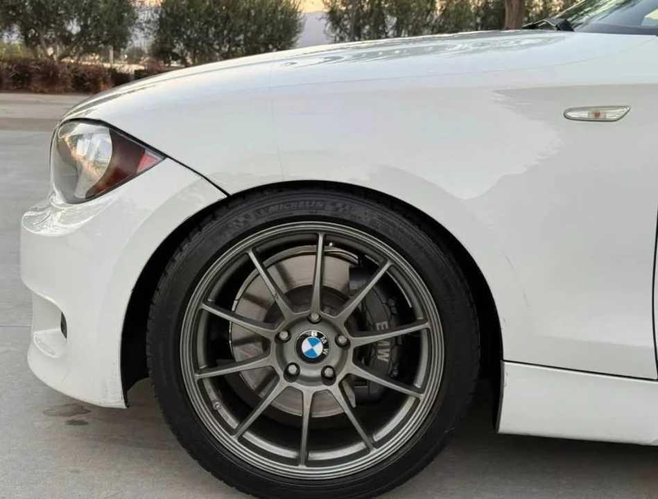 2011 BMW E82 135i & 135is - Image 5 of 9