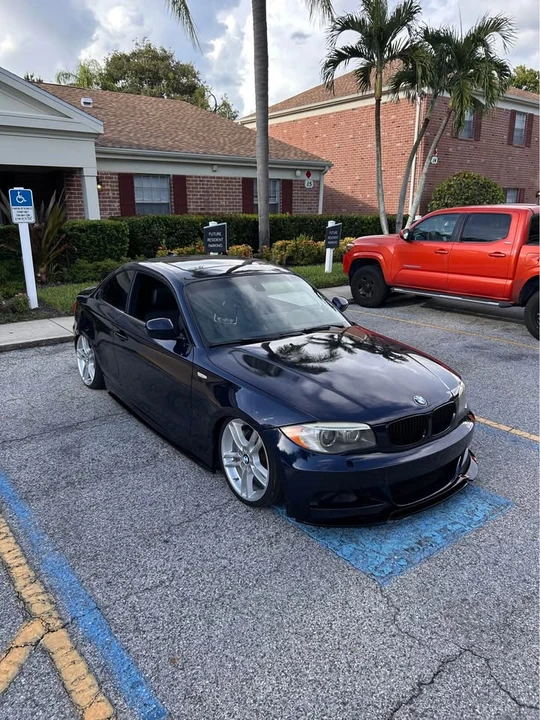 2011 BMW E82 135i & 135is - Image 3 of 5