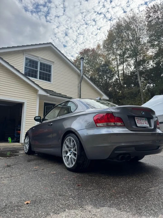 2011 BMW E82 135i & 135is - Image 2 of 7