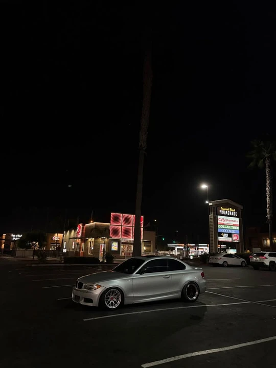 2011 BMW E82 135i & 135is - Image 5 of 5
