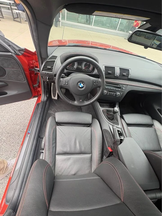 2011 BMW E82 135i & 135is - Image 11 of 14