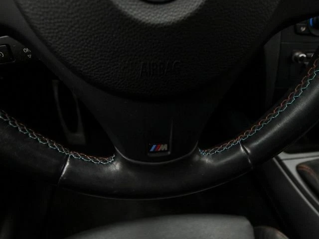2011 BMW 1M - Image 18 of 20