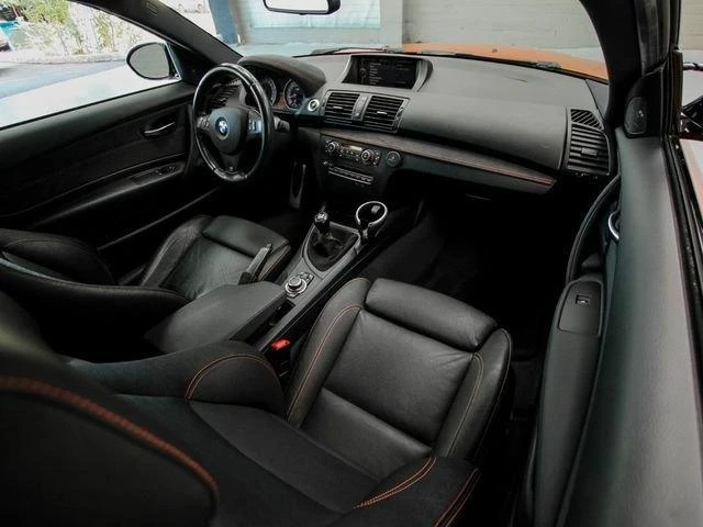 2011 BMW 1M - Image 16 of 20