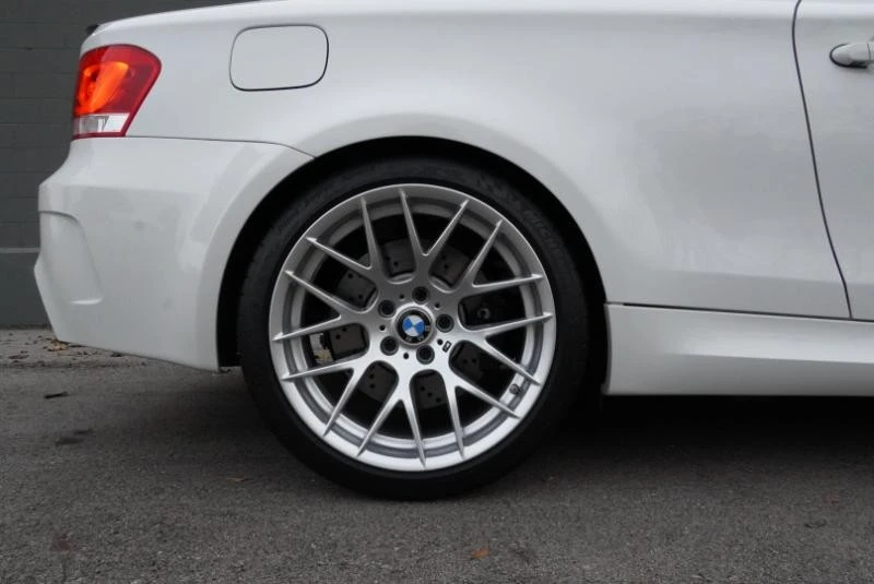2011 BMW 1M - Image 12 of 21