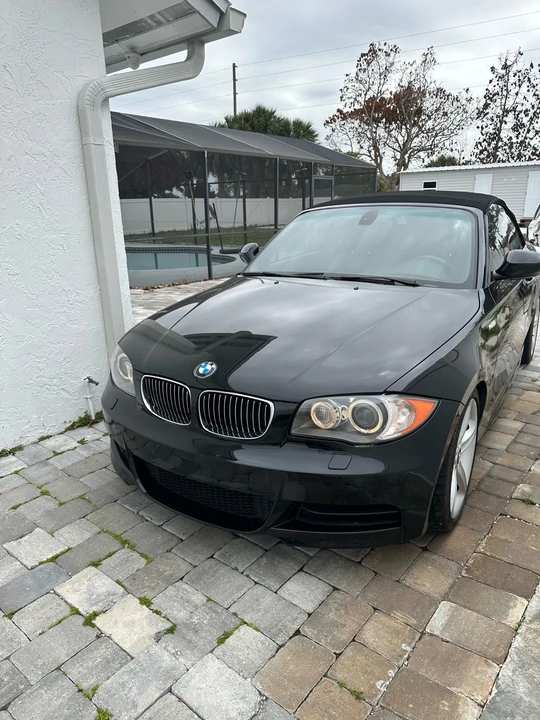 2011 BMW 1M - Image 7 of 17