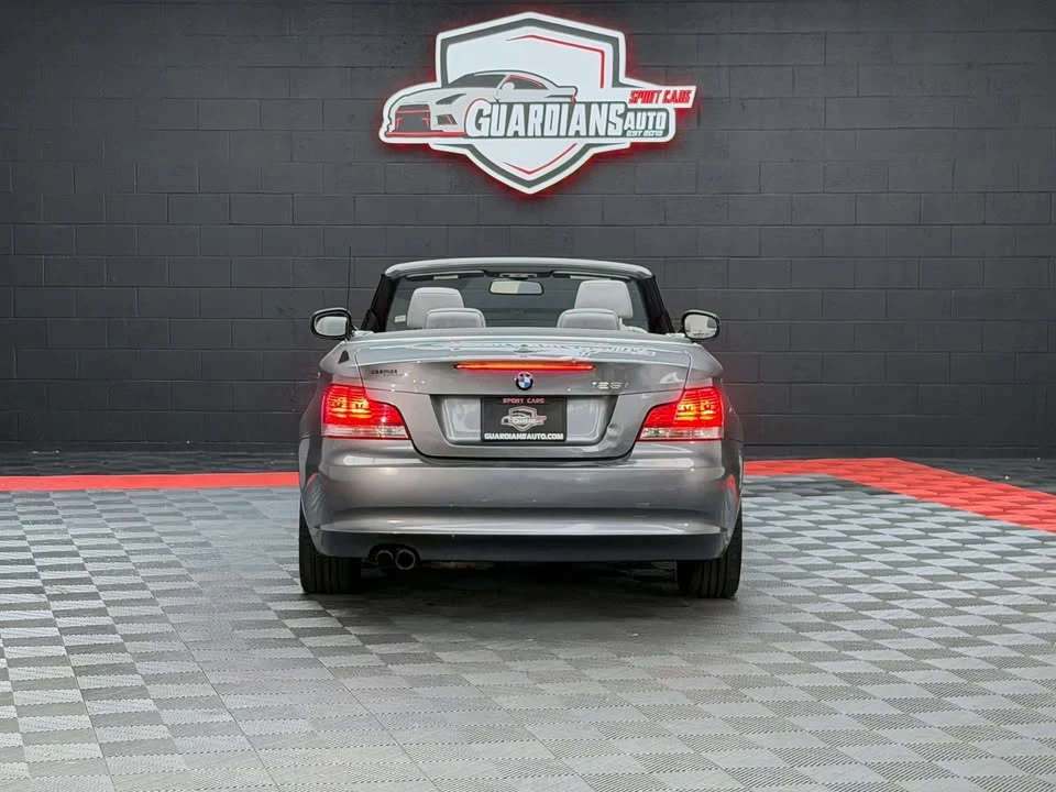 2011 BMW E81/E82/E88 1 Series - Image 14 of 20