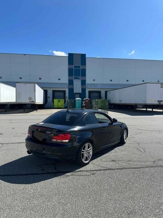 2011 BMW E81/E82/E88 1 Series - Image 2 of 11