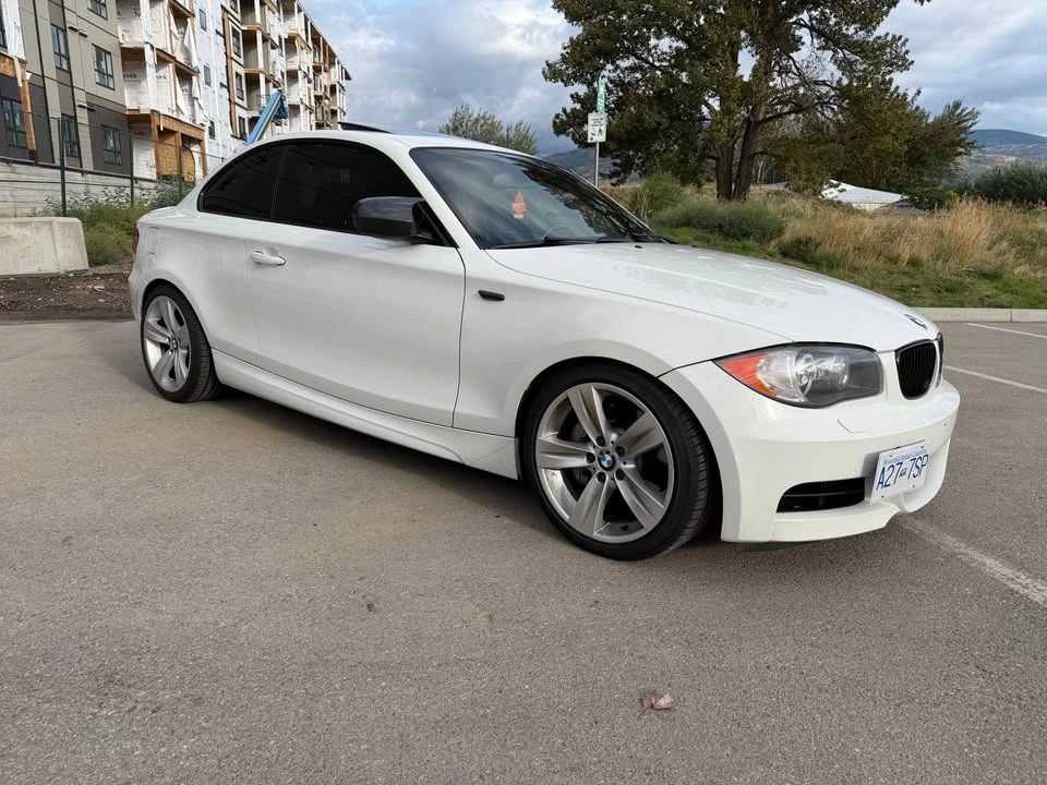 2011 BMW E81/E82/E88 1 Series - Image 4 of 10
