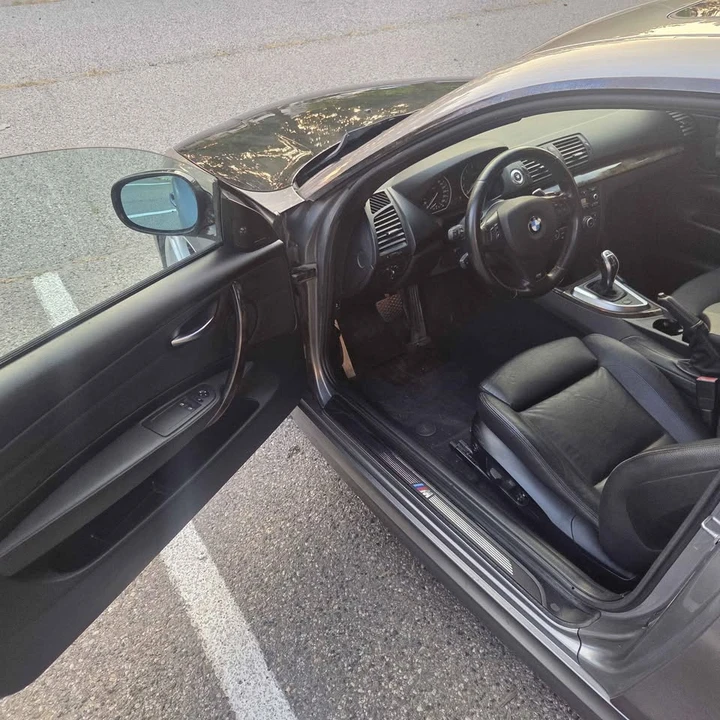 2011 BMW E81/E82/E88 1 Series - Image 10 of 12