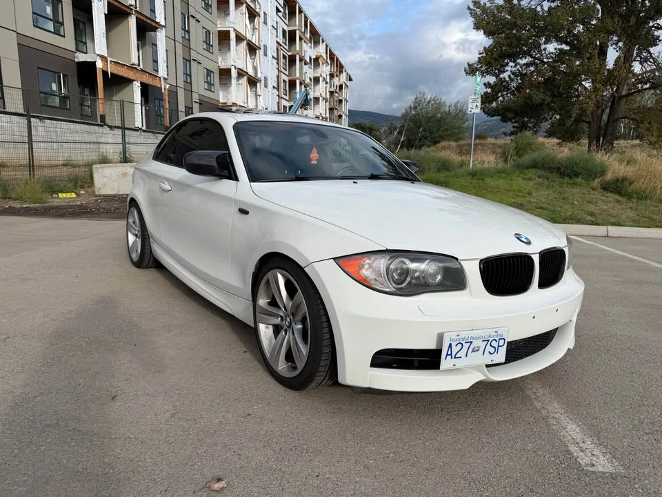 2011 BMW E81/E82/E88 1 Series - Image 2 of 10