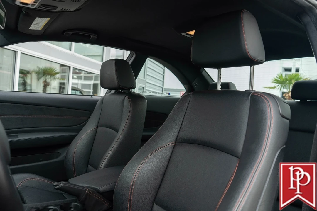 2011 BMW E81/E82/E88 1 Series - Image 9 of 21