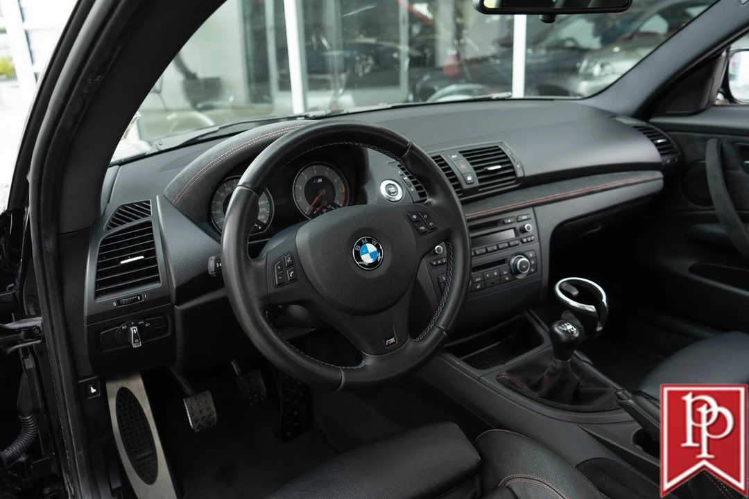 2011 BMW E81/E82/E88 1 Series - Image 8 of 21