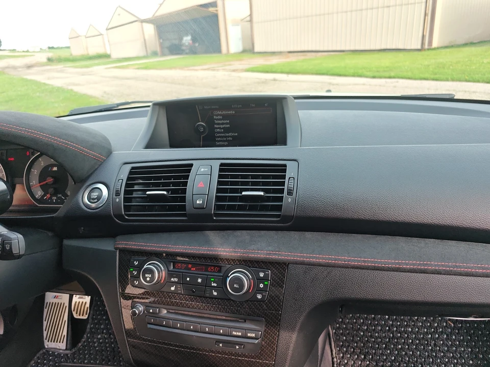 2011 BMW E87 1 Series - Image 23 of 31
