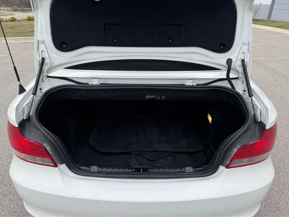 2011 BMW 1 Series - Image 14 of 20