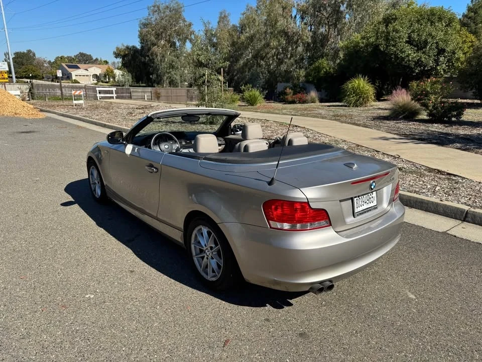 2011 BMW E81/E82/E88 1 Series - Image 4 of 12