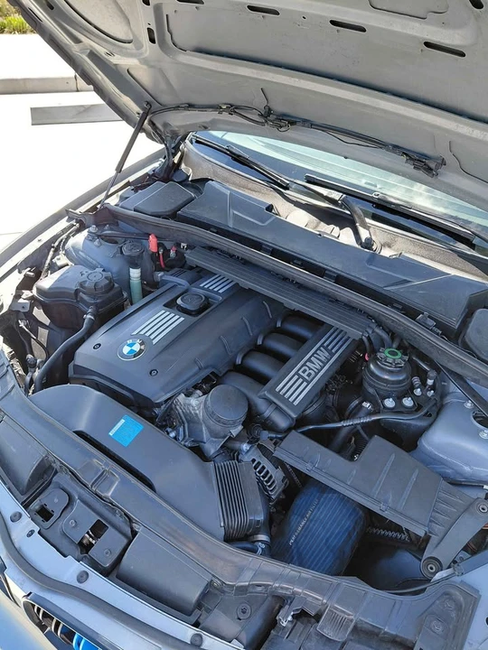 2011 BMW E81/E82/E88 1 Series - Image 2 of 18