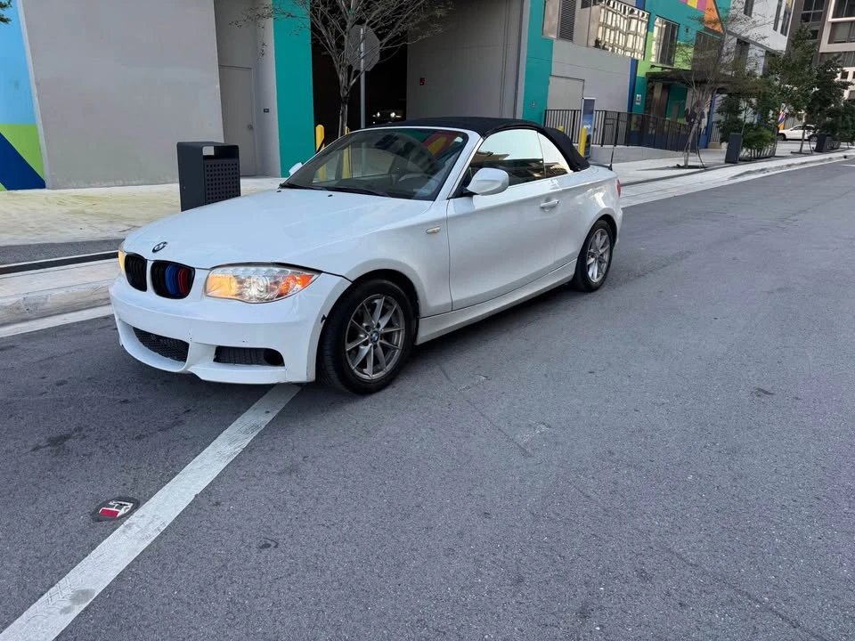 2011 BMW E81/E82/E88 1 Series - Image 3 of 9