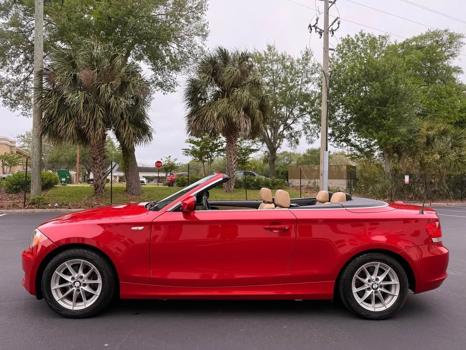2011 BMW E81/E82/E88 1 Series - Image 2 of 20