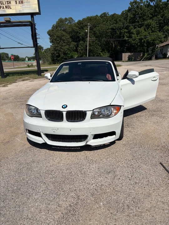 2011 BMW E81/E82/E88 1 Series - Image 9 of 12