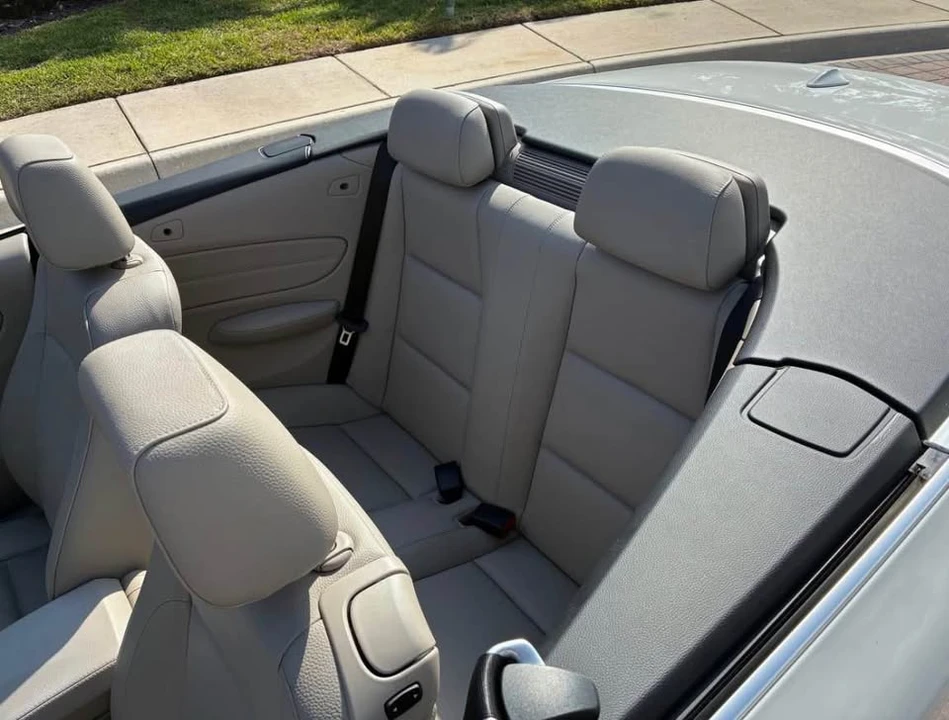 2011 BMW E81/E82/E88 1 Series - Image 6 of 9
