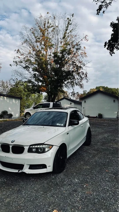 2011 BMW E81/E82/E88 1 Series - Image 4 of 5