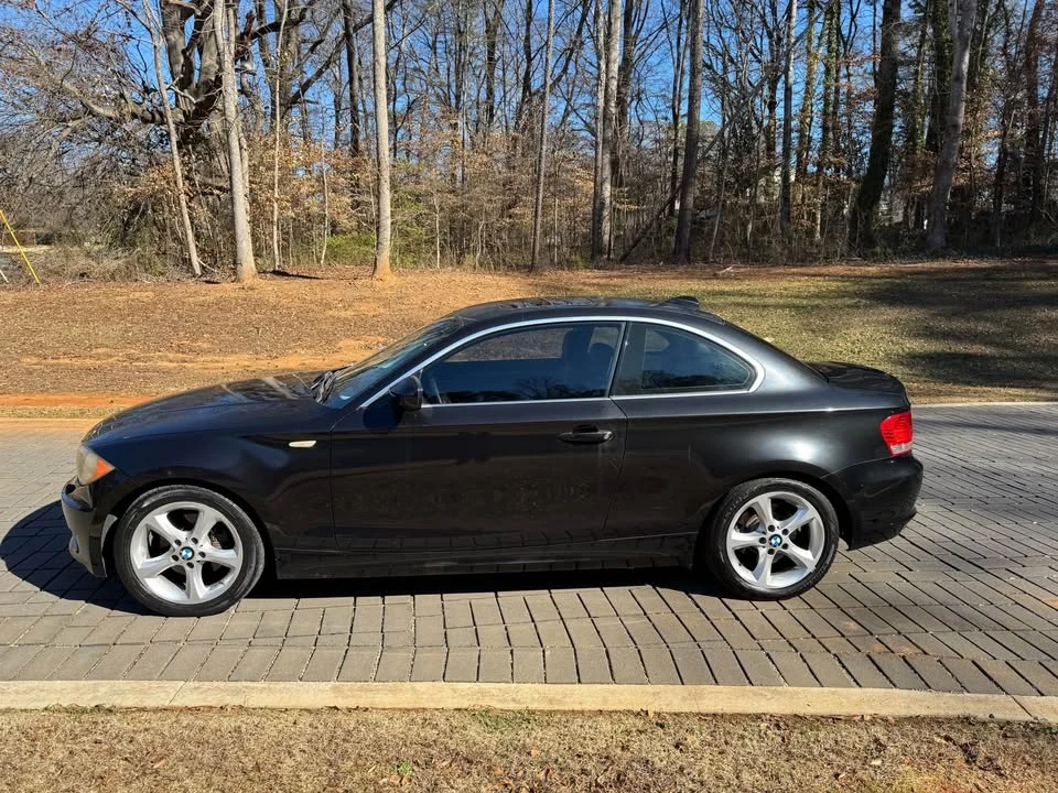 2011 BMW E81/E82/E88 1 Series - Image 2 of 12
