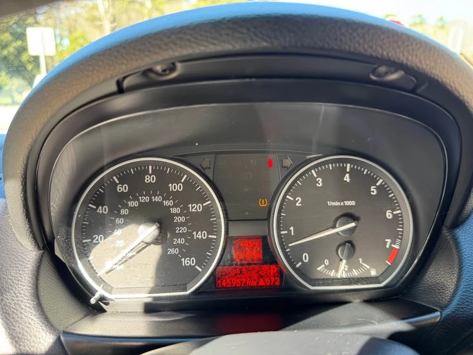 2011 BMW E81/E82/E88 1 Series - Image 10 of 12