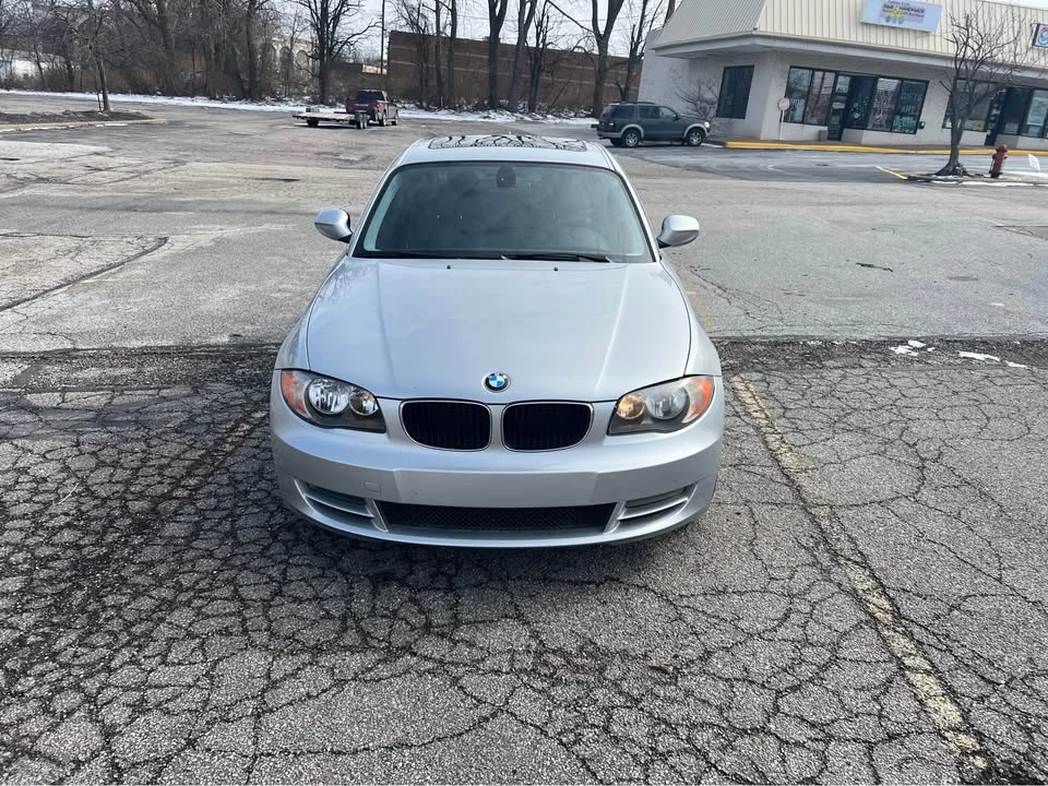 2011 BMW E81/E82/E88 1 Series - Image 2 of 10