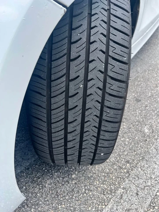 2011 BMW E81/E82/E88 1 Series - Image 8 of 14