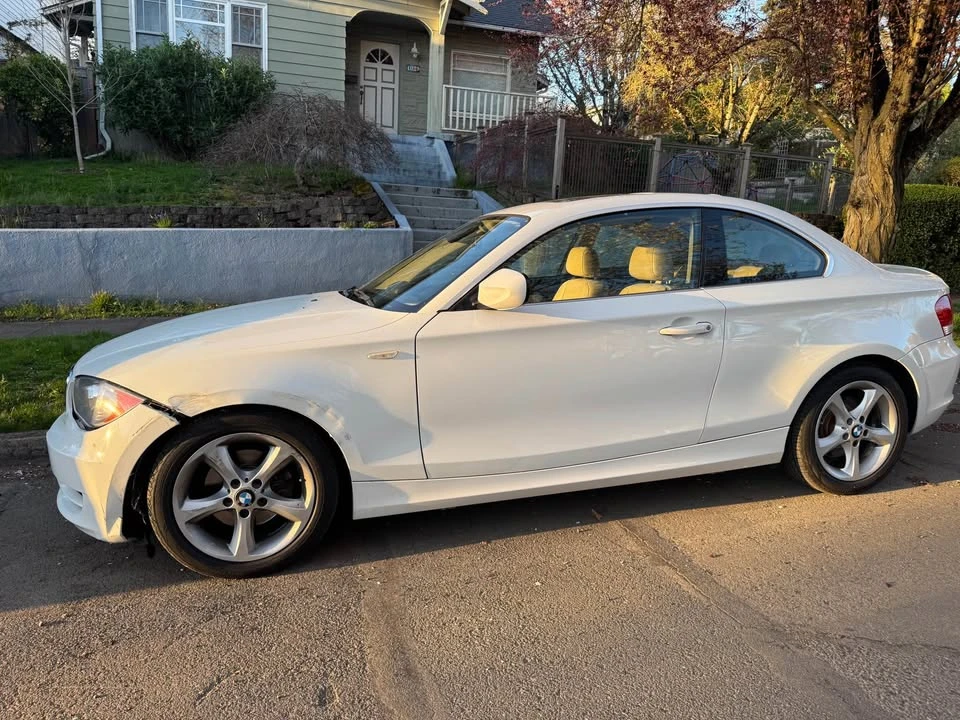 2011 BMW E81/E82/E88 1 Series - Image 19 of 20