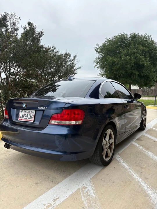 2011 BMW E81/E82/E88 1 Series - Image 4 of 9