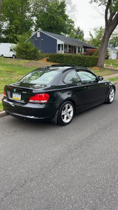 2011 BMW E81/E82/E88 1 Series - Image 5 of 9